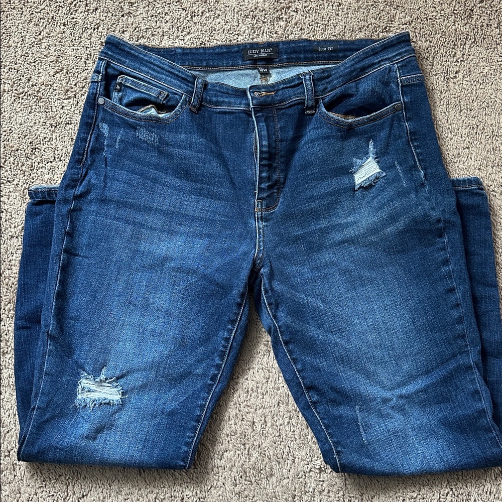 Judy Blue Dark Blue Skinny Distressed Jeans